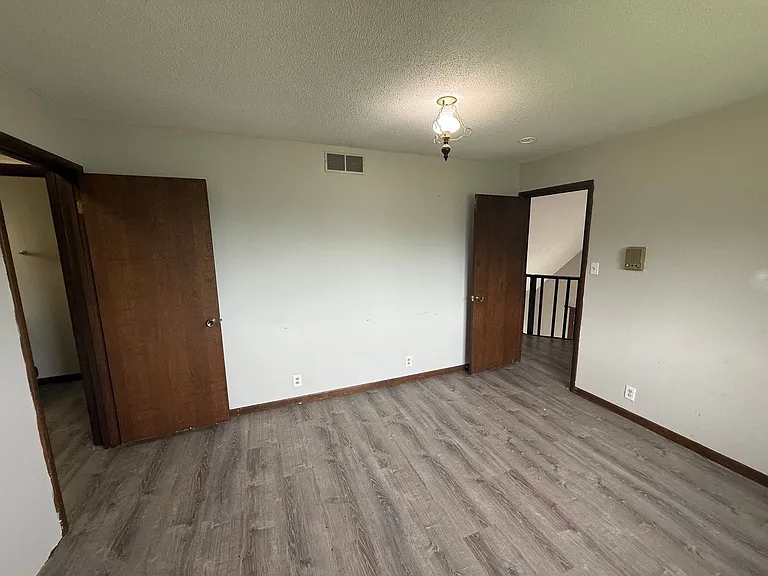 4284 Jefferson St — Photo 40