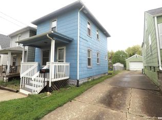 339 15th St, Silvis, IL 61282