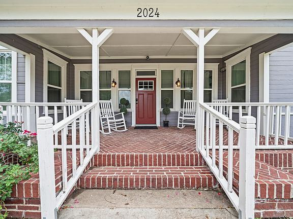 2nd image of 2024 Columbus Ave