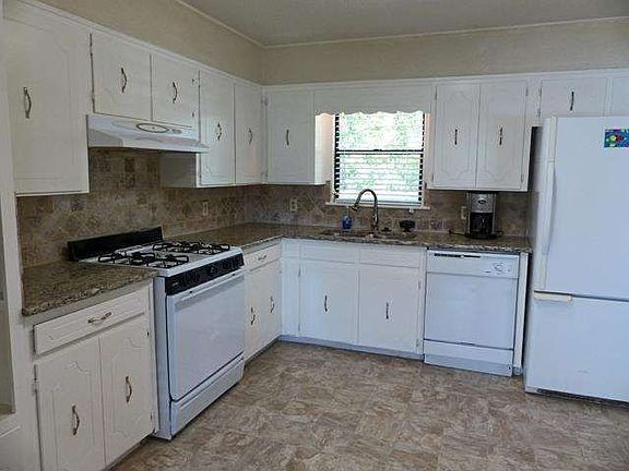 5th image of 318 S Charles St