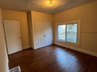 747-749 Alpine Ave NW, Grand Rapids, MI 49504