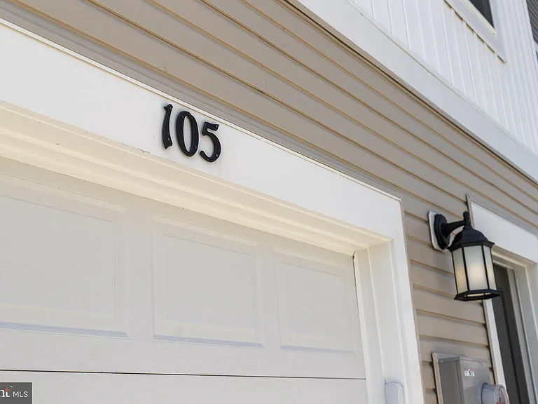 105 Milburn Dr — Photo 7