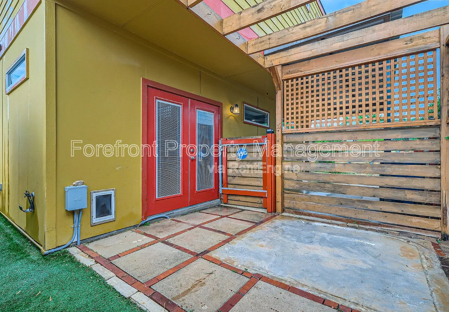 2 bed, 2.5 bath, 1218 sqft, $1,900 — Photo 4
