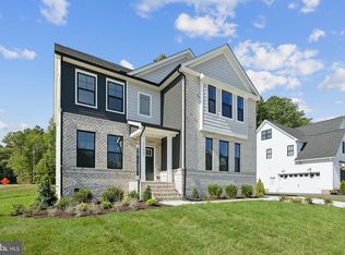 94 Whispering Oaks Dr, Staunton, VA