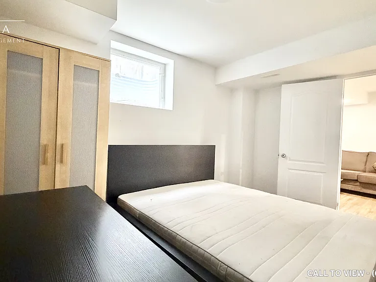 58 Billingsley Cres #2 — Photo 10