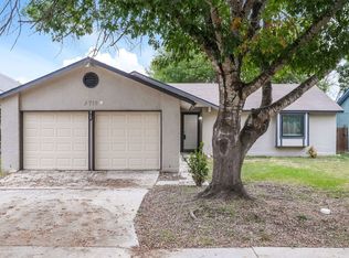 2730 Bear Springs Dr, San Antonio, TX 78245