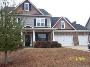 836 Ronald Reagan Dr, Fayetteville, NC 28311