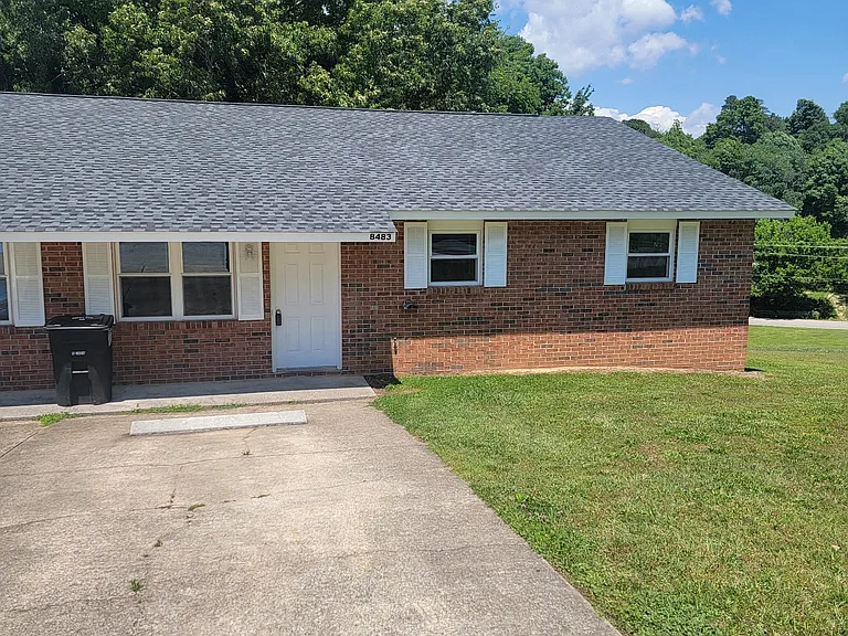 8483 Shawn Ridge Dr #8483 — Photo 1