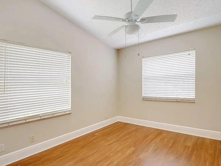 13284 Majestic Pine Ct — Photo 20