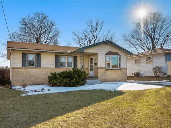 2719 Wedgewood Rd, Des Moines, IA 50317