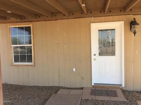 1711 S 28th Dr, Phoenix, AZ 85009