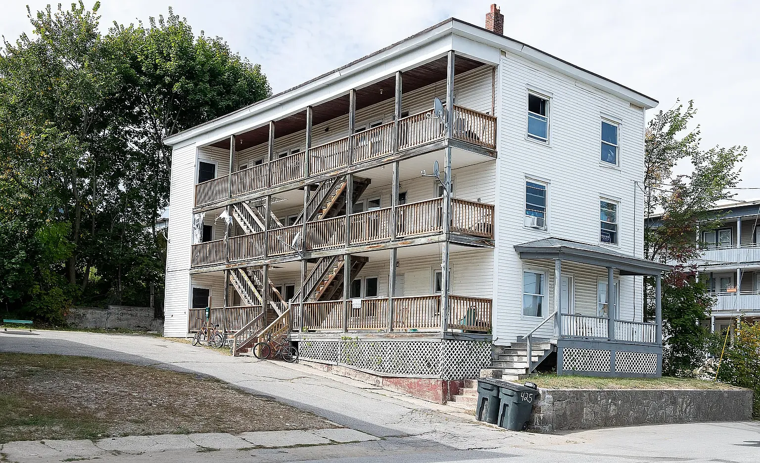 2 bed, $1,125 — Photo 1