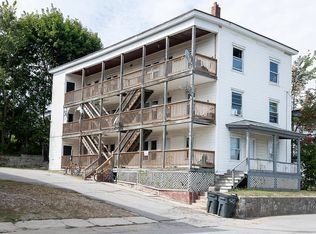 425 Cumberland St #1B, Rumford, ME 04276