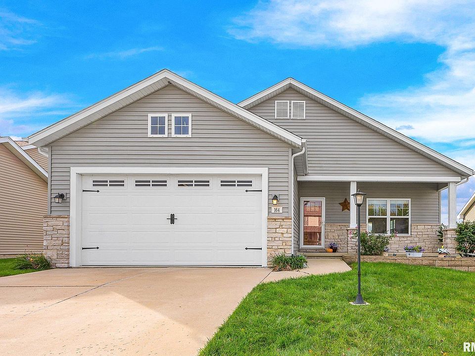 1st image of 164 Tuscany Ct