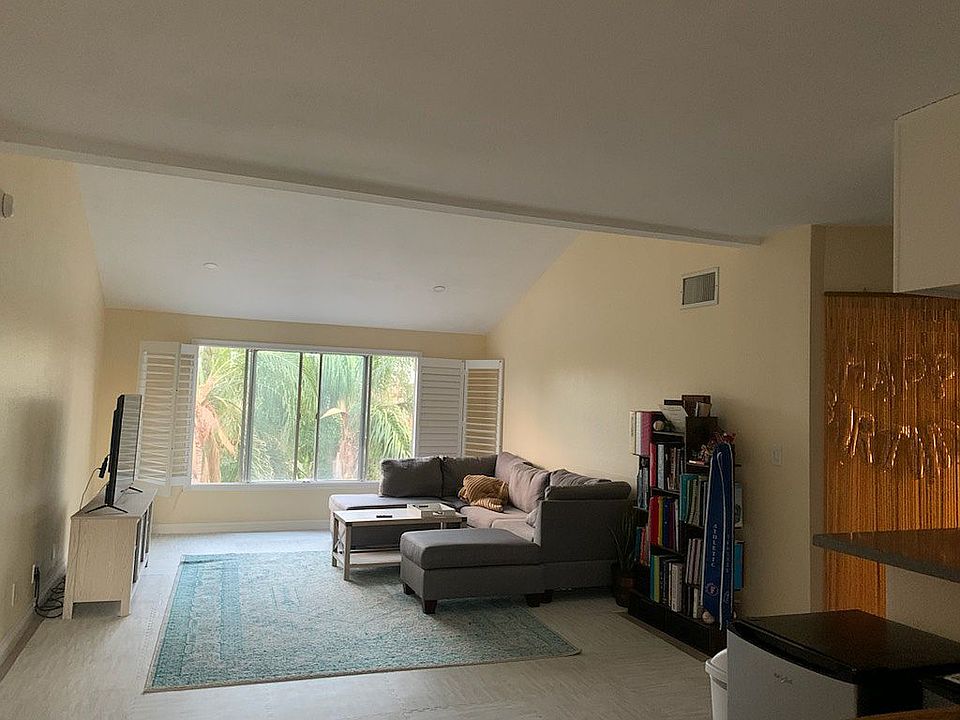 2nd image of 10636 Woodley Ave Unit 60
