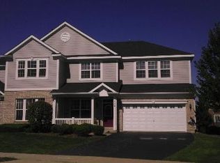 339 Tracy Ln, Elgin, IL 60124