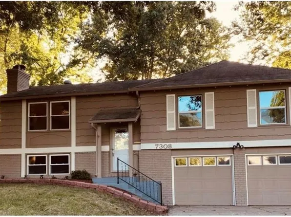 7308 Ash Ave, Raytown, MO 64133