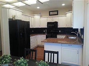4th image of 1943 Oakridge Ct NW