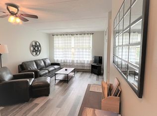 28 Packards Rd #429, WATERVILLE VALLEY, NH 03215