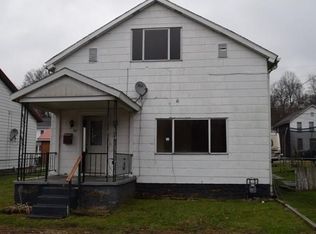 52 Railroad St, Dunbar, PA 15431