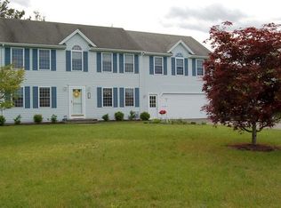 7 Landau Rd, Plainville, MA 02762