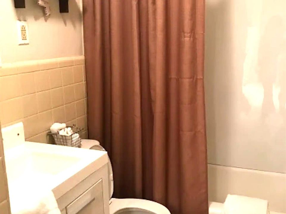 2nd image of 5 Wendell St APT 4