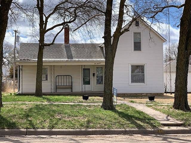 1st image of 219 W Yauger St