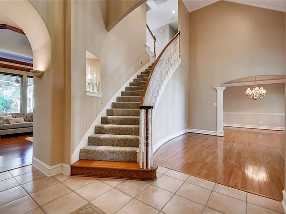 3rd image of 4532 Pecan Valley Dr