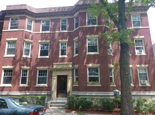 79 Thatcher St #3, Brookline, MA 02446