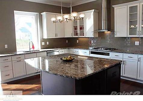 4th image of 6026 Marietta Way