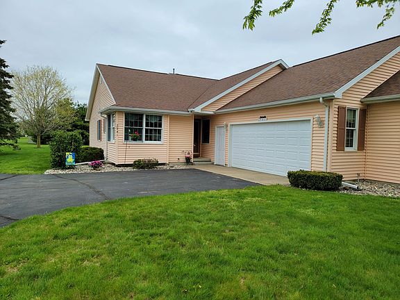 2nd image of 2941 Twelve Oaks Dr