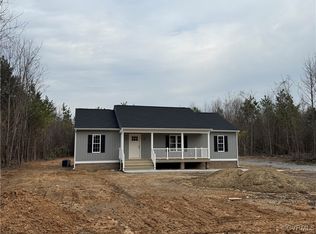 284 Barefords Mill Rd, Dunnsville, VA 22454