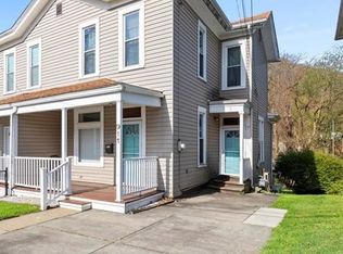 911 9th Ave, Beaver Falls, PA