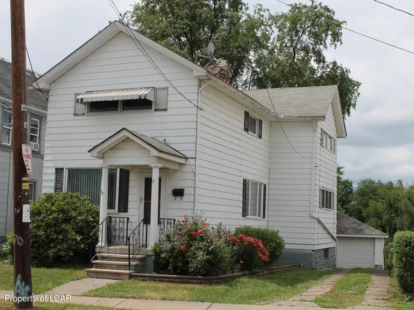 2 Mill St, Parsons, PA 18705
