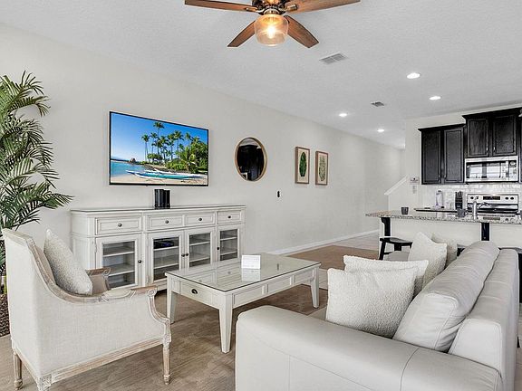 3rd image of 1531 Carey Palm Cir #Id1246794p