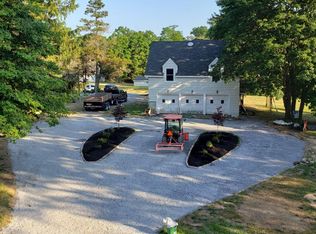 52 Hollow Rd, Stony Brook, NY 11790