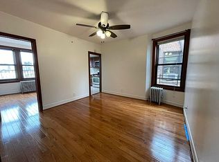 353 Covert St APT 3F, Brooklyn, NY 11237