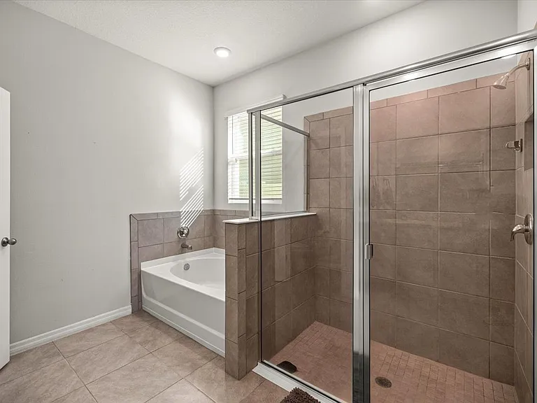 8931 SW 49th Cir — Photo 14