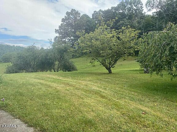 4th image of 185 Keck Dr