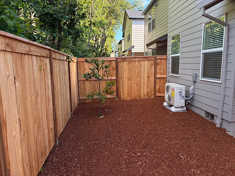 1109 SE 194th Pl — Photo 18
