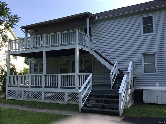 2nd image of 3 Old Village Ln