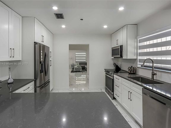 5th image of 5403 SW 5th Ter