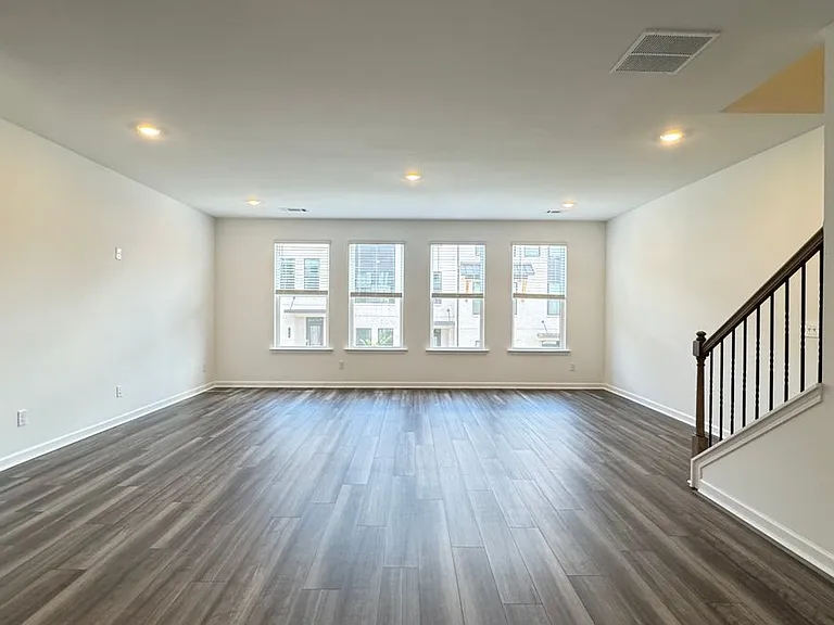 55 Peeples Dr — Photo 13