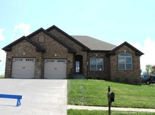 3127 Timberlake Ct, Jeffersonville, IN 47130