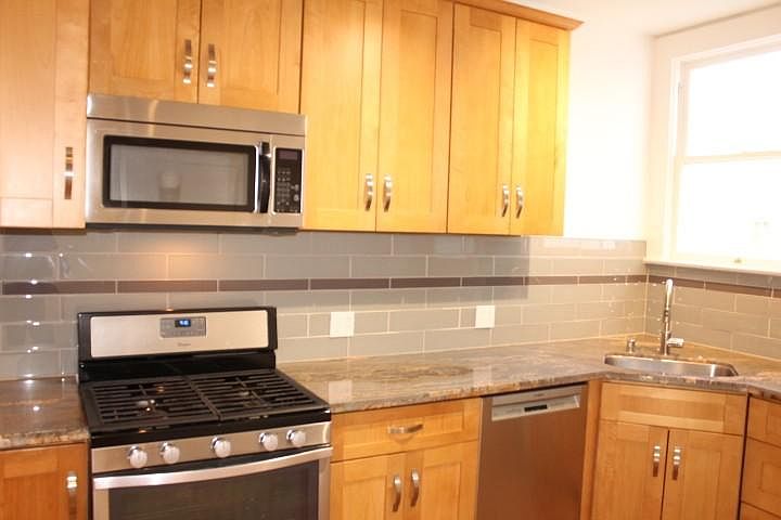 1st image of 157 Clayton St