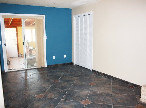 3rd image of 4607 McKnight Dr