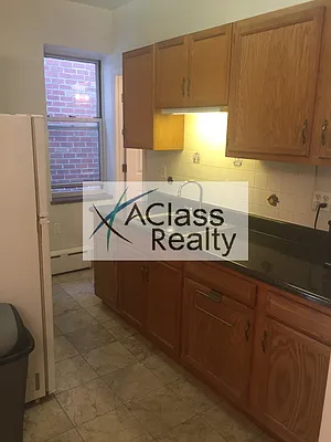 Rented by A Class Realty Long Island City LLC | media 61