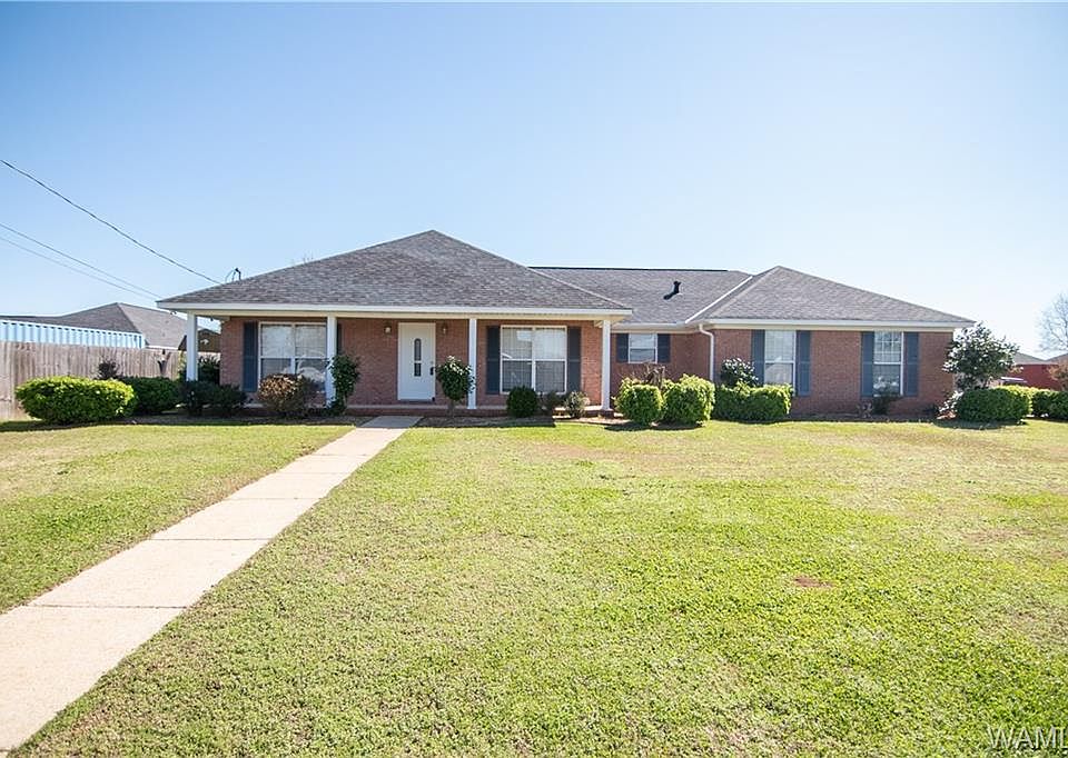 1st image of 2419 Magnolia Park Cir