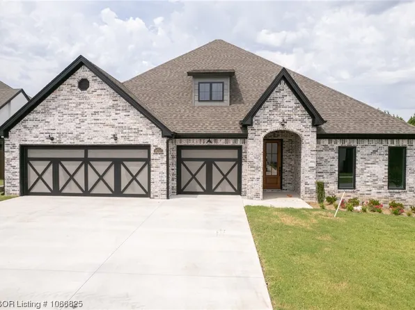 9010 Shirecrest Dr, Fort Smith, AR 72916