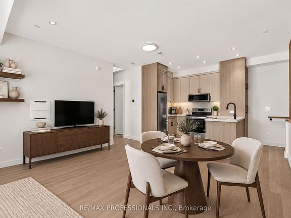 3rd image of 393 Perth Ave #301